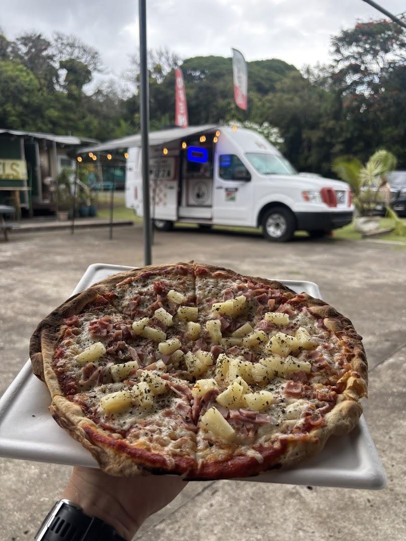 Hana Maui Pizza