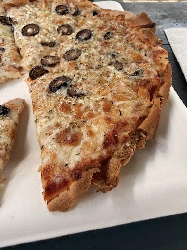 Hana Maui Pizza